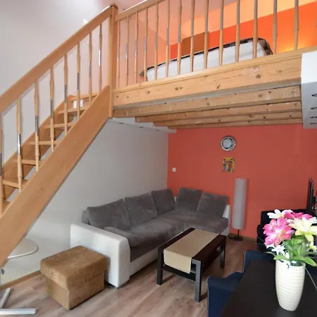 Sloneczne W Debinie *