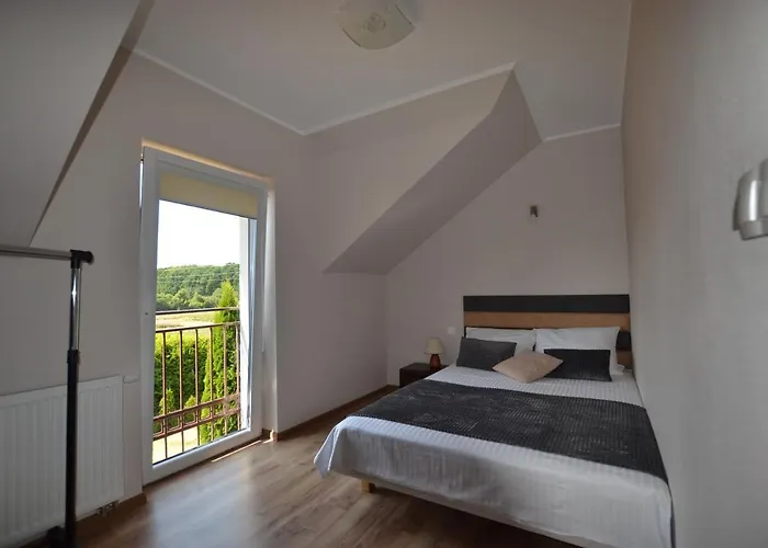 Sloneczne W Debinie *